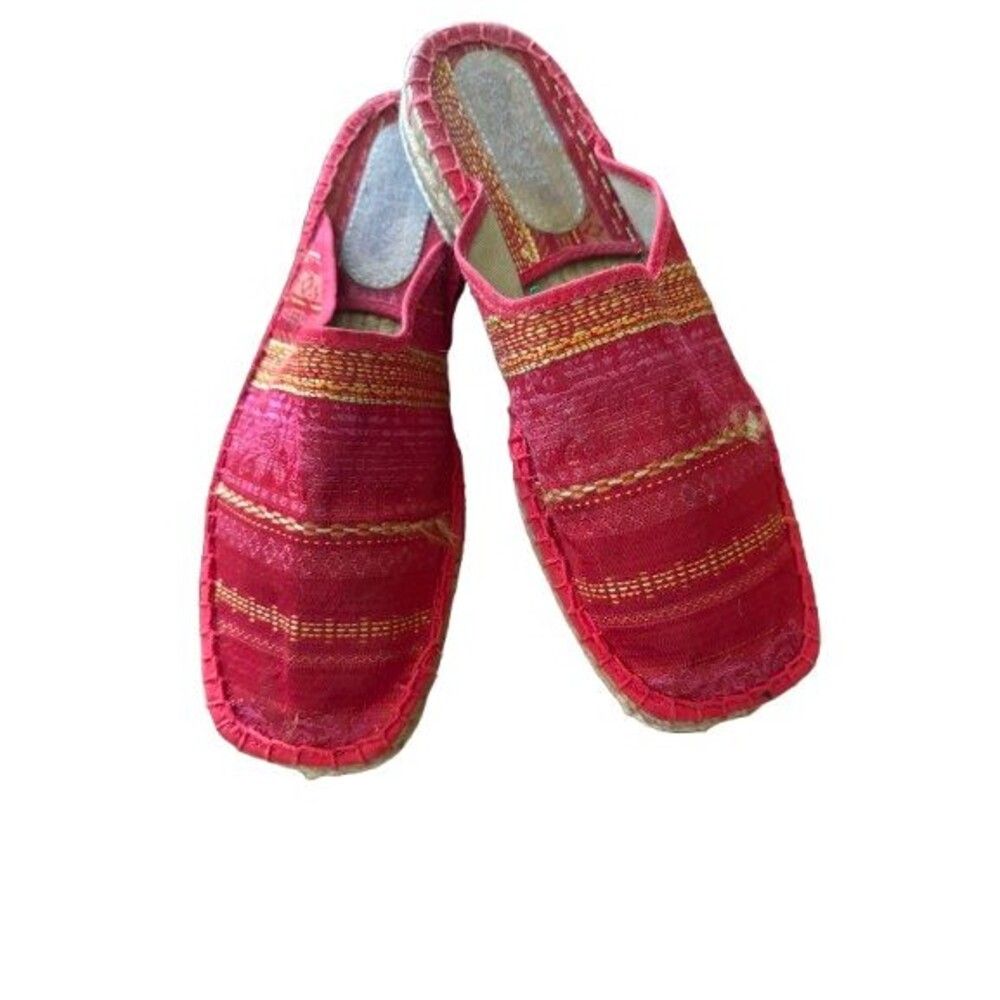 Vintage Andre Assous Espadrille Mules Red Embroidered Slides Size 40/8.50-9